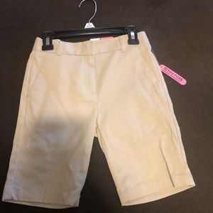 Izod Shorts brand new size 8 slim